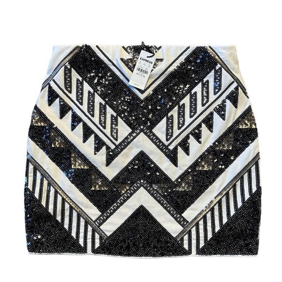 Express Embellished Mini Skirt with Tribal Geometric Design Size XS Petite NWT - Picture 5 of 10